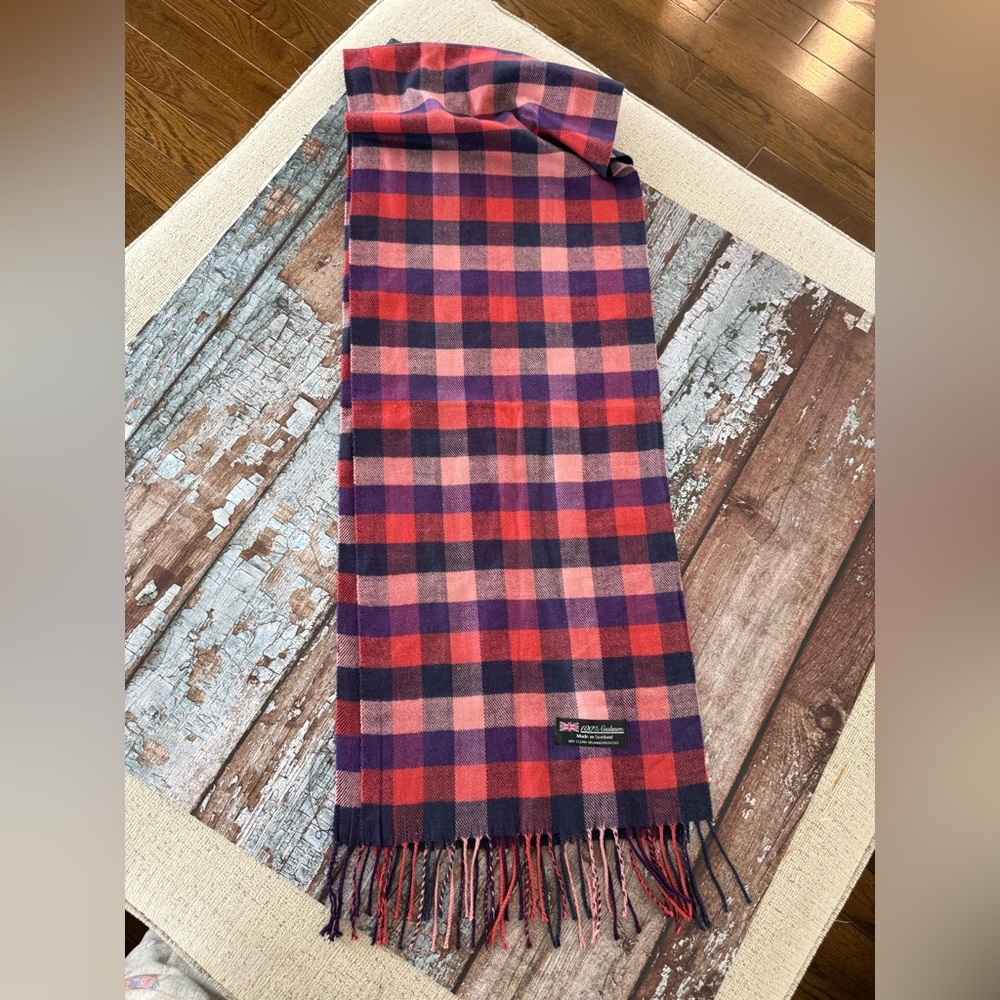 💯 Cashmere Scotland Elegant Checkered Scarf in Orange Pink  and Purple